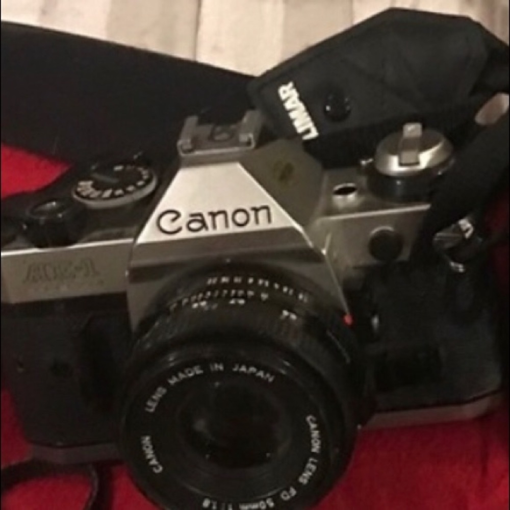 Canon AE1